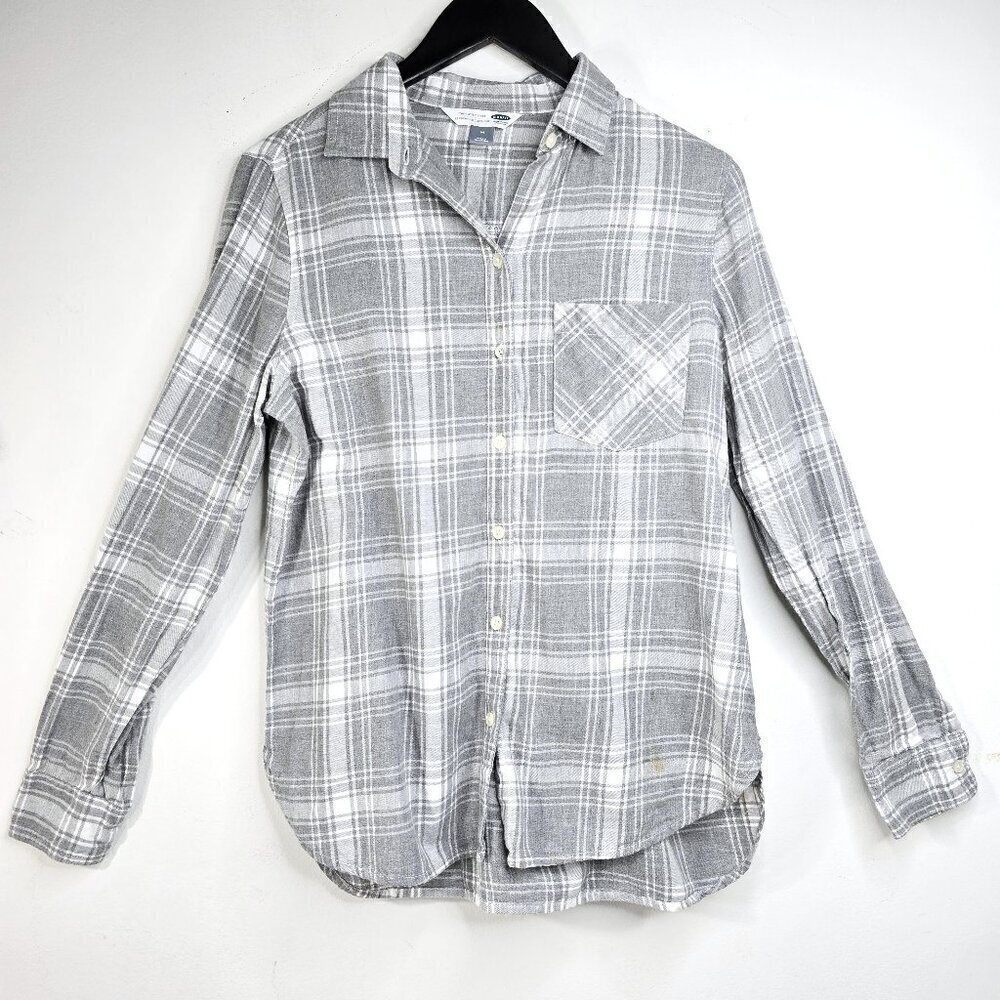 Old Navy Classic Fit Button Up Shirt Plaid Gray and White